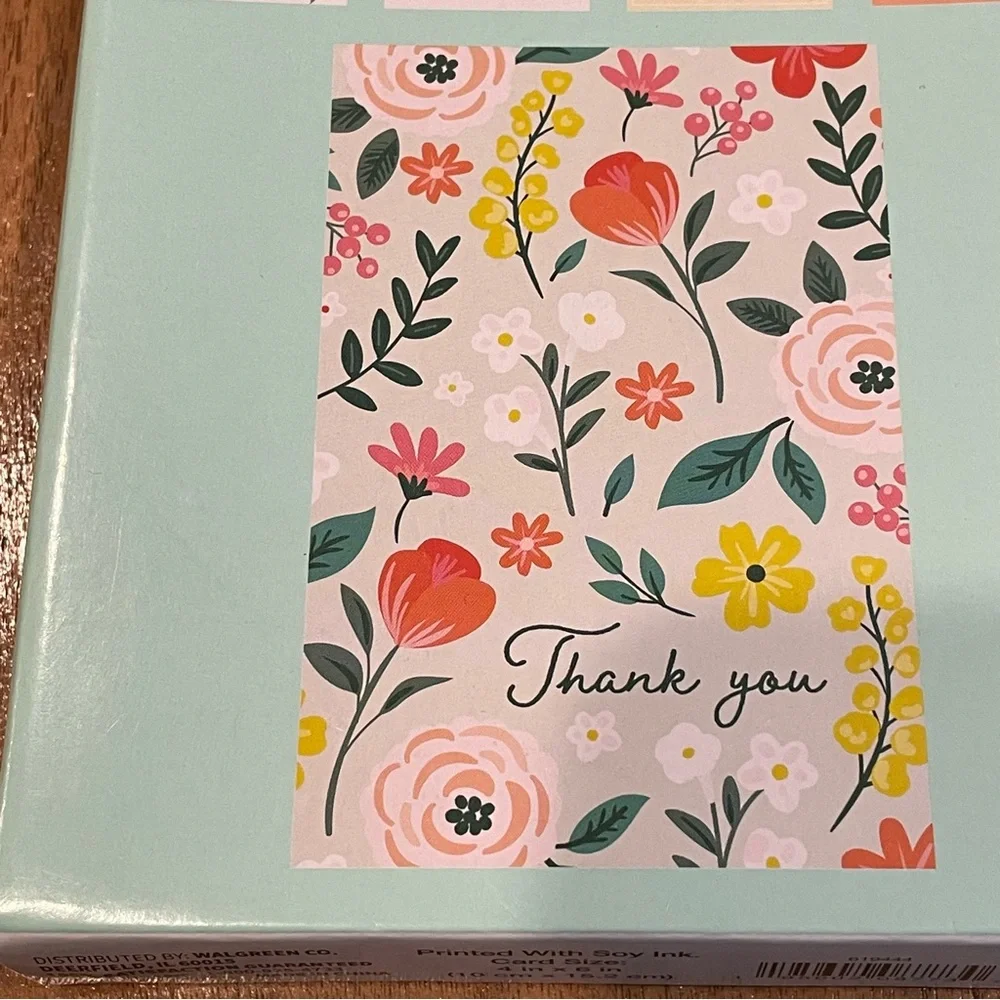 NIB modern expressions box of 10 thank you cards